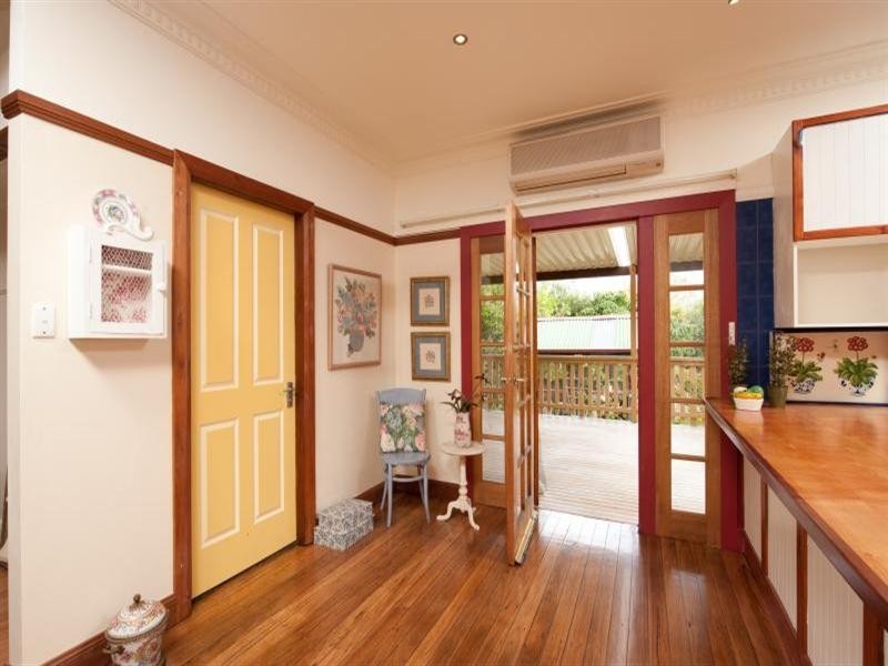 1 Leatham Avenue, Nowra NSW 2541