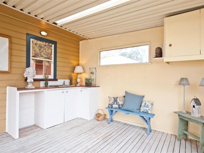 1 Leatham Avenue, Nowra NSW 2541