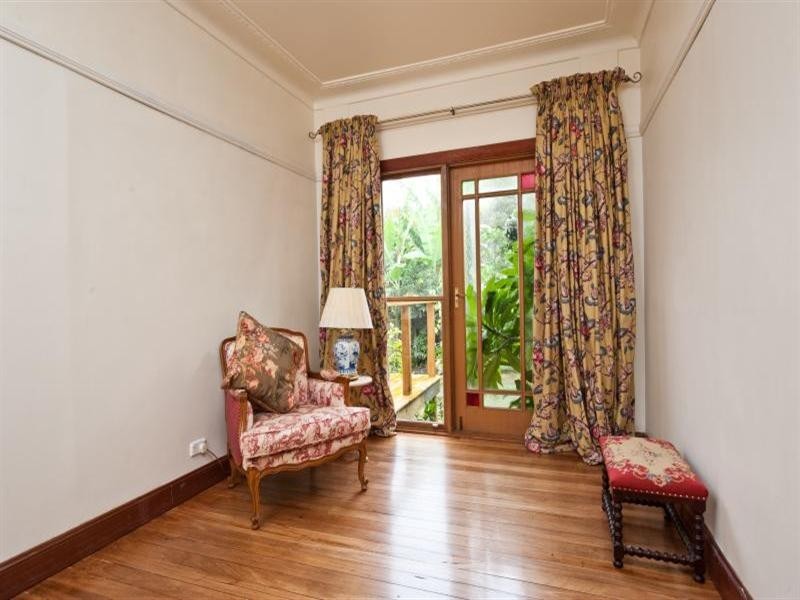 1 Leatham Avenue, Nowra NSW 2541