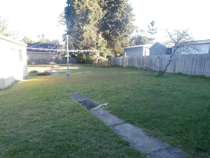 28 Douglas Street, Nowra NSW 2541