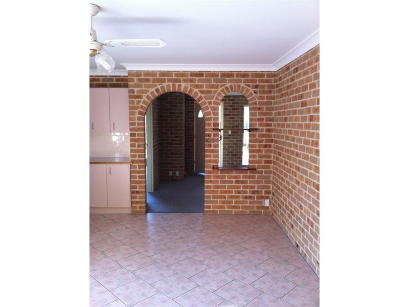 2/2 Flanagan Court, Worrigee NSW 2540