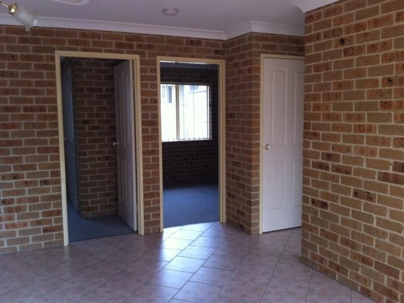 2/2 Flanagan Court, Worrigee NSW 2540