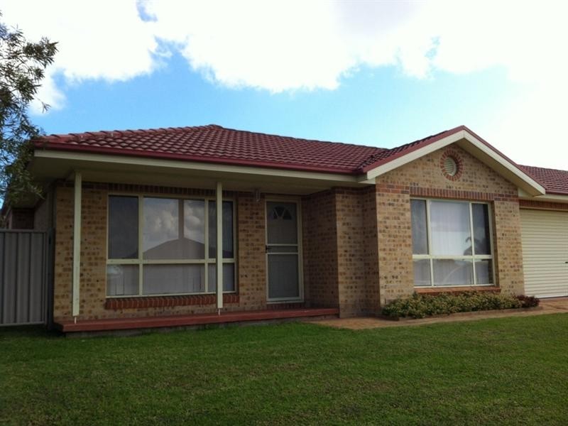 2/2 Flanagan Court, Worrigee NSW 2540