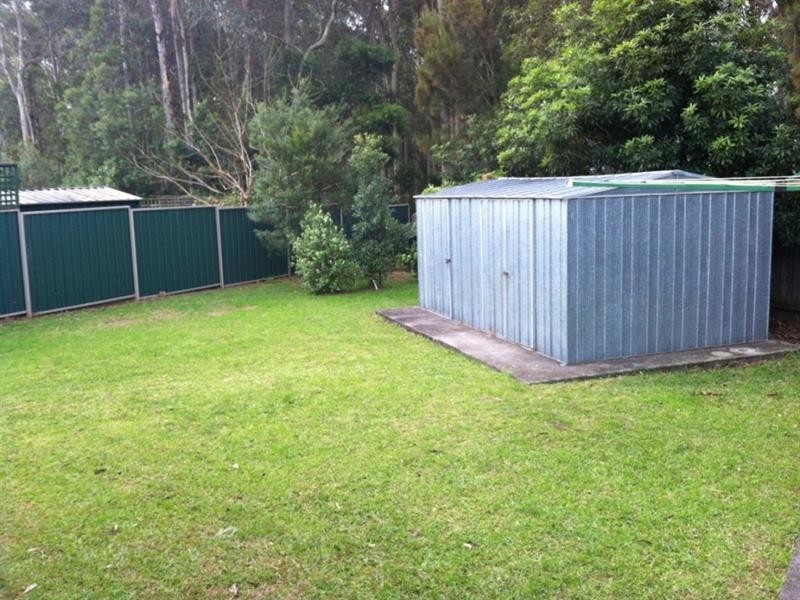 5 Chestnut Avenue, Bomaderry NSW 2541