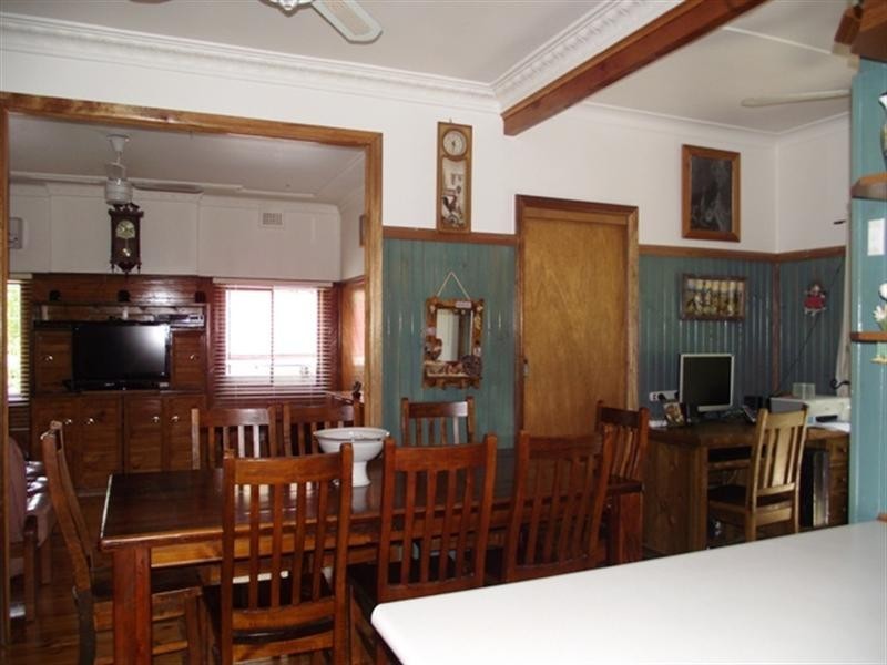 6 Gould Avenue, Nowra NSW 2541