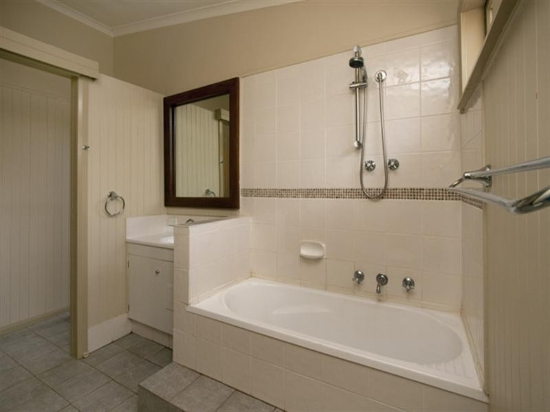 86 Paradise Beach Road, Sanctuary Point NSW 2540