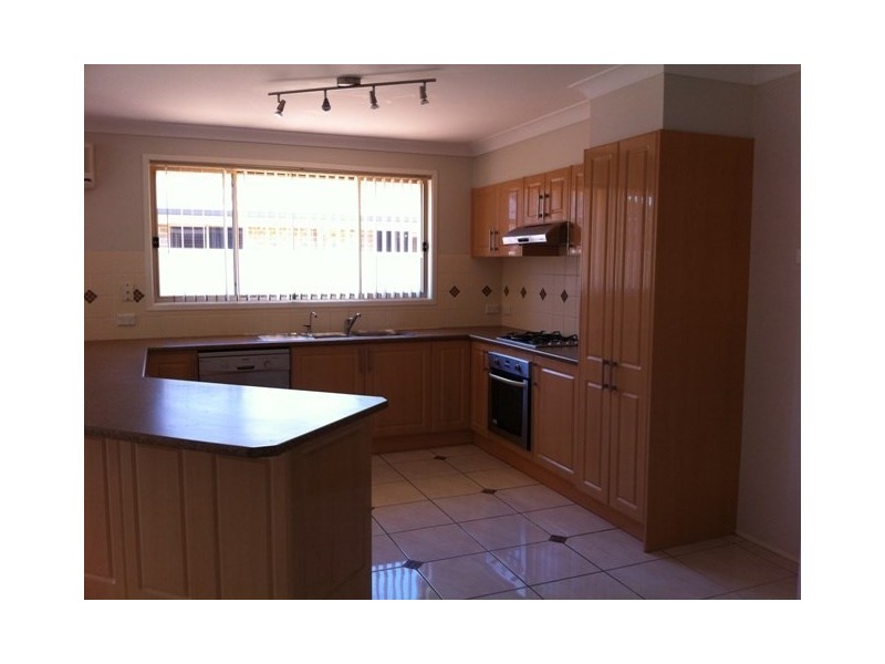 38 Mintbush Crescent, Worrigee NSW 2540