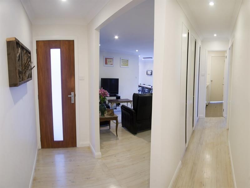 6 Farrar Drive, North Nowra NSW 2541