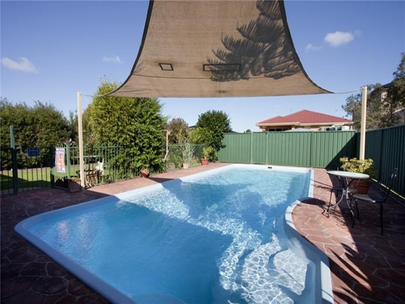 16 Isa Road, Worrigee NSW 2540