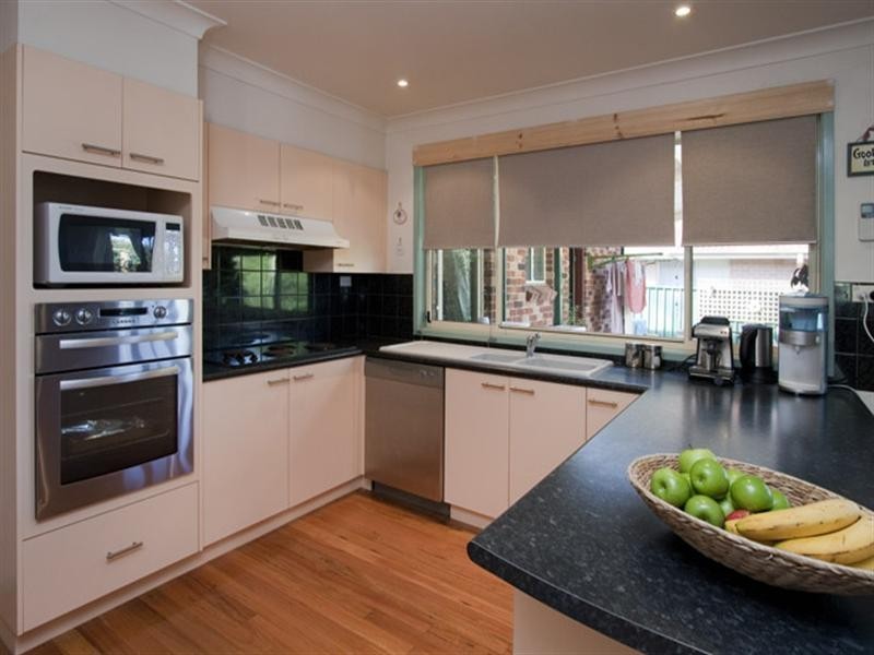 16 Isa Road, Worrigee NSW 2540