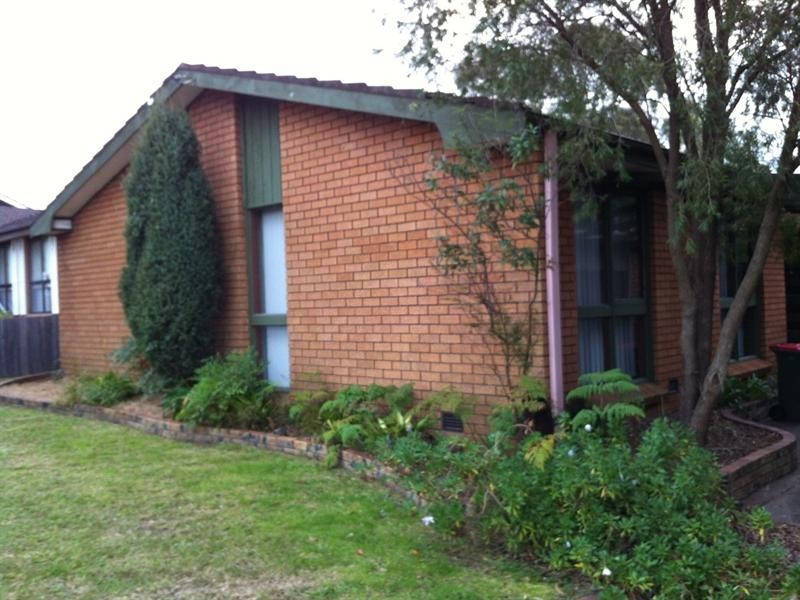 15 McMahons Road, North Nowra NSW 2541