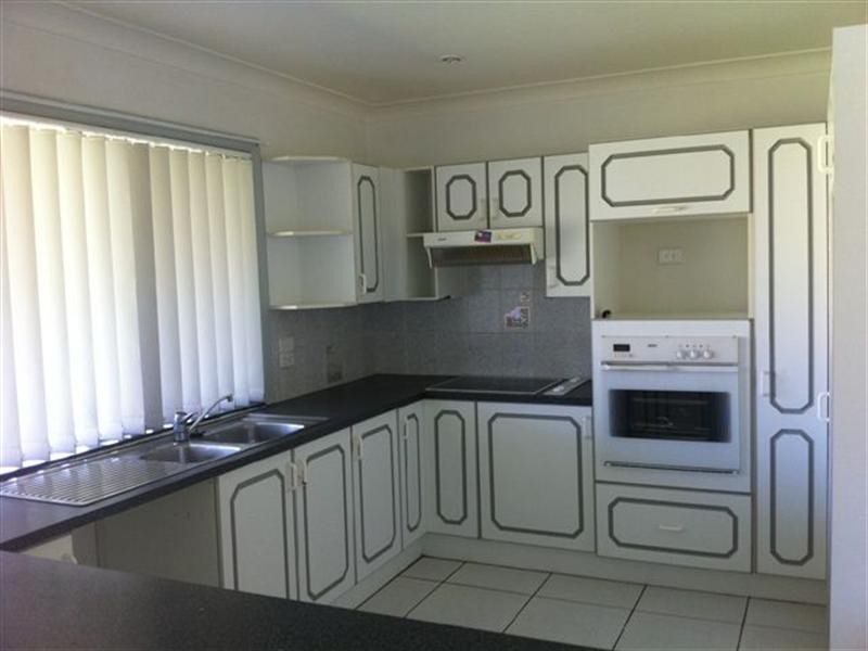 11 Federation Place, North Nowra NSW 2541