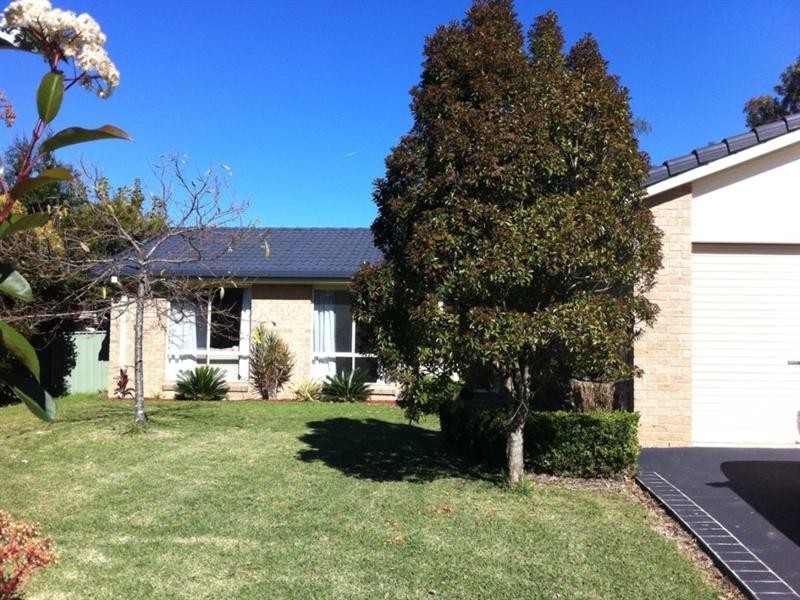 6 Isa Road, Worrigee NSW 2540