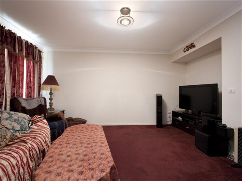 19 Basin View Parade, Basin View NSW 2540