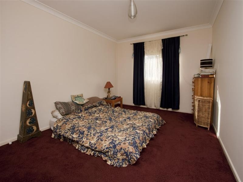 19 Basin View Parade, Basin View NSW 2540