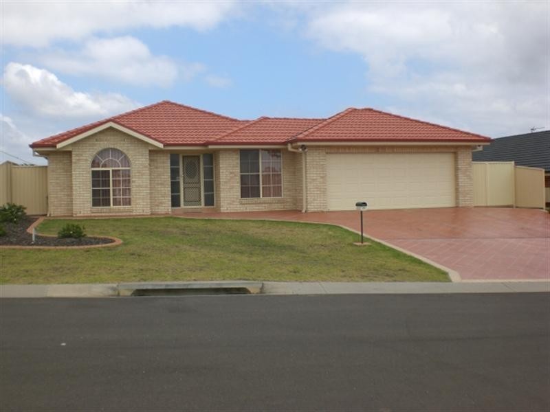 10 Myall Close, Worrigee NSW 2540