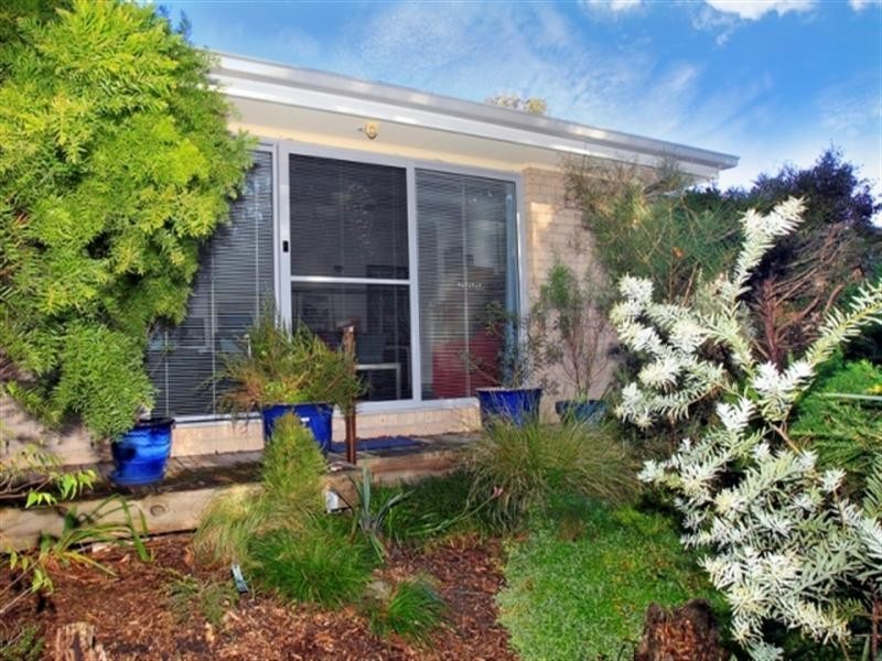 17 Mahogany Place, North Nowra NSW 2541