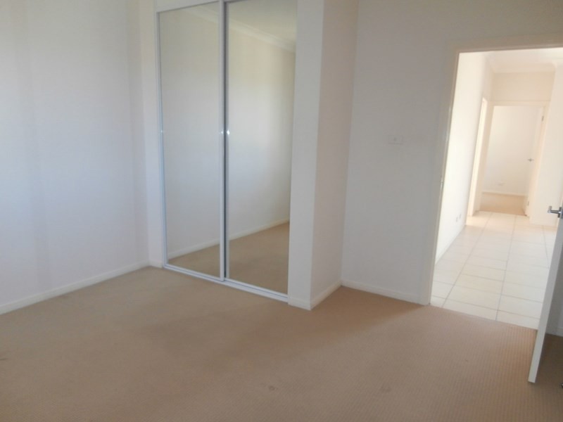 42 Sullivan Street, Worrigee NSW 2540