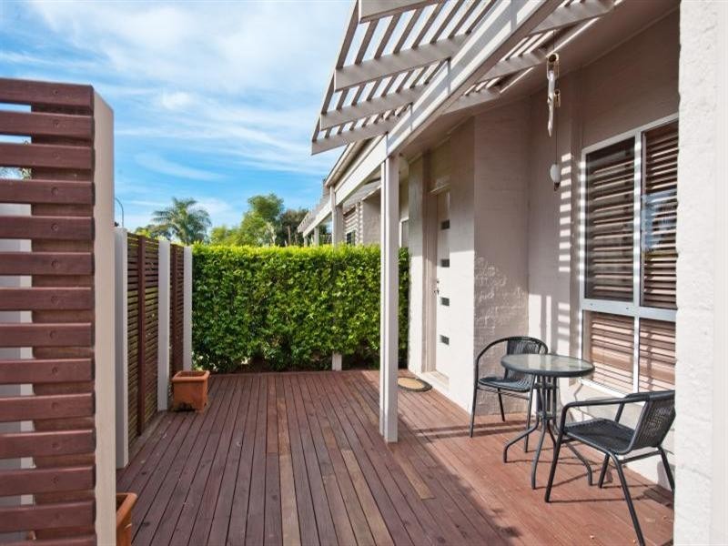 12 Lucas Street, North Nowra NSW 2541