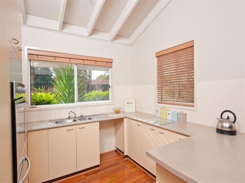 12 Lucas Street, North Nowra NSW 2541