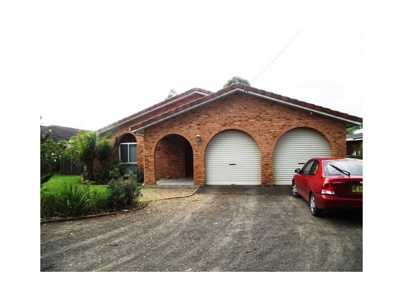 180 Old Southern Road, Worrigee NSW 2540