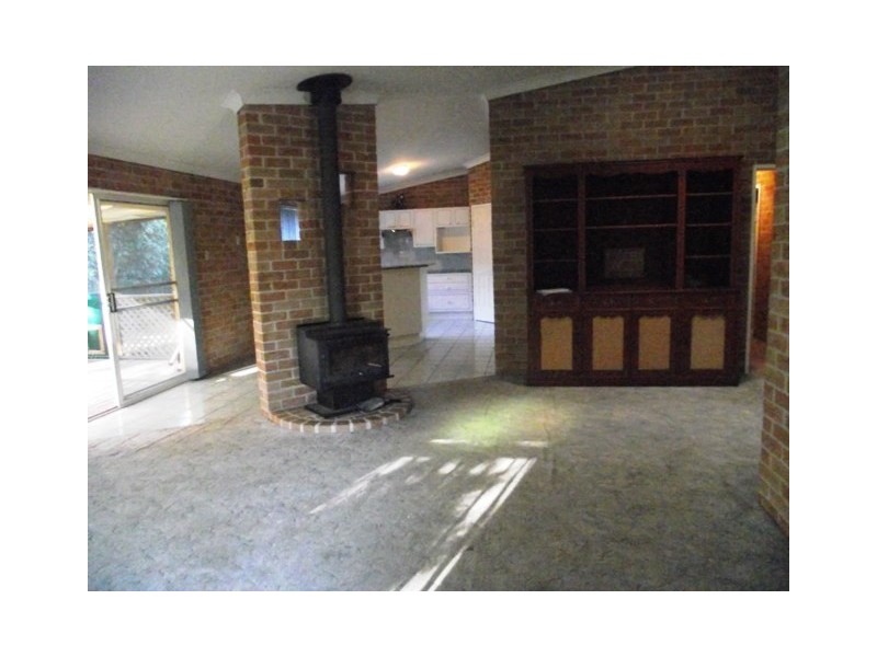 180 Old Southern Road, Worrigee NSW 2540