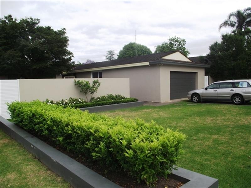 76 River View Road, Nowra NSW 2541