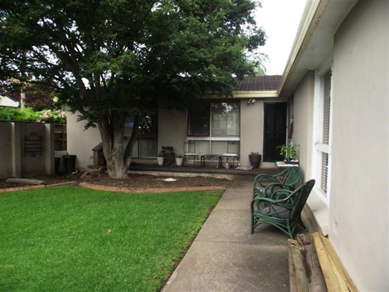 76 River View Road, Nowra NSW 2541