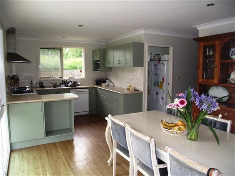 76 River View Road, Nowra NSW 2541