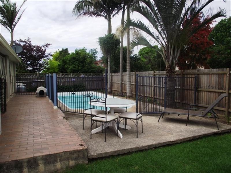 76 River View Road, Nowra NSW 2541