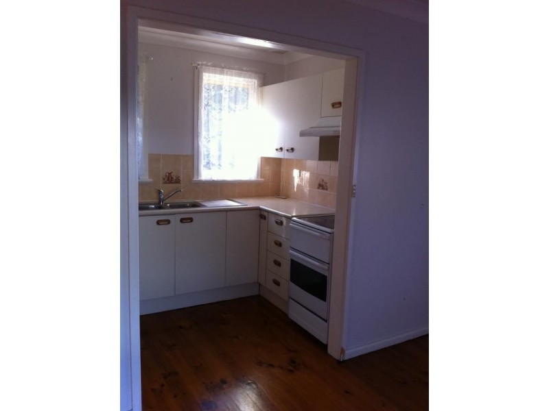 46 Meroo Road, Bomaderry NSW 2541