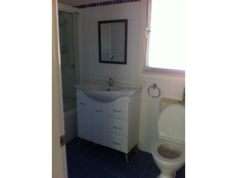 46 Meroo Road, Bomaderry NSW 2541