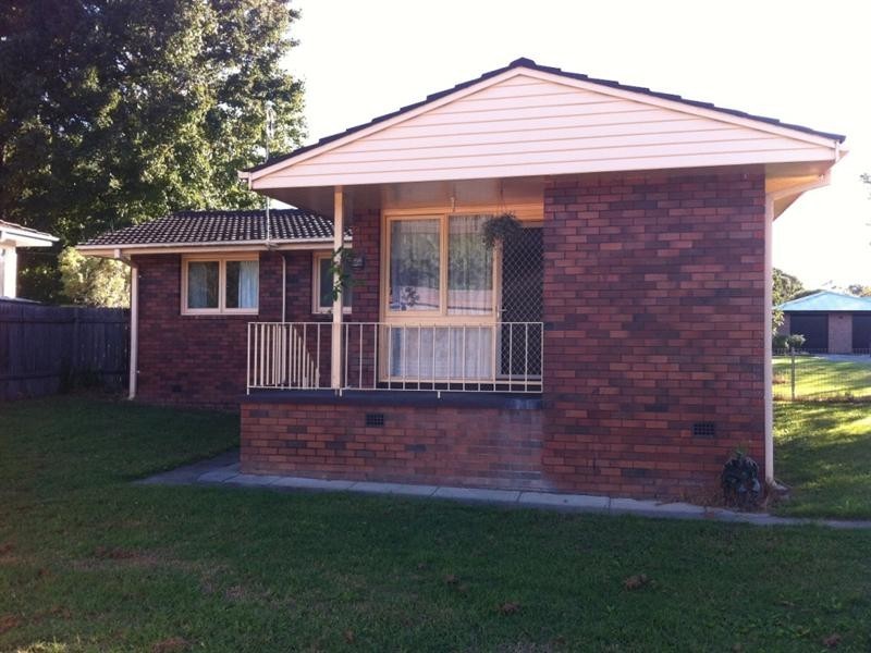 46 Meroo Road, Bomaderry NSW 2541