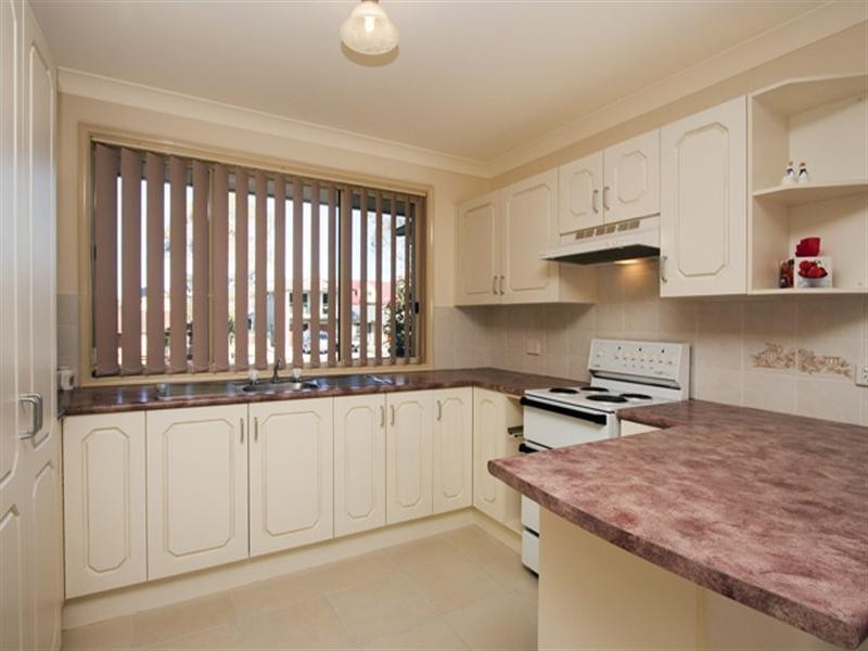 11 Isa Road, Worrigee NSW 2540