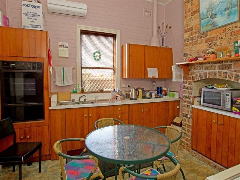 58 Worrigee Street, Nowra NSW 2541