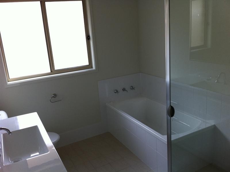 13 Christiana Close, West Nowra NSW 2541