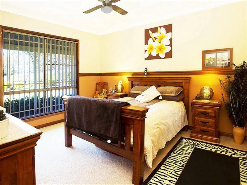 d970b Princes Highway, Falls Creek NSW 2540