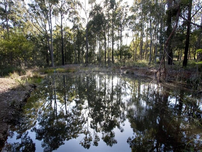 14 Peterson Road, Falls Creek NSW 2540