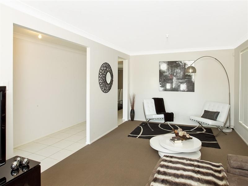 30 Sullivan Street, Worrigee NSW 2540