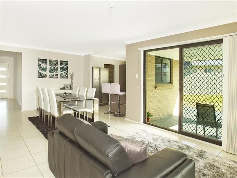 30 Sullivan Street, Worrigee NSW 2540