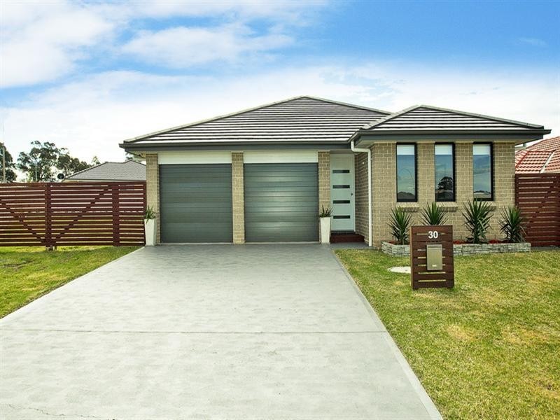 30 Sullivan Street, Worrigee NSW 2540