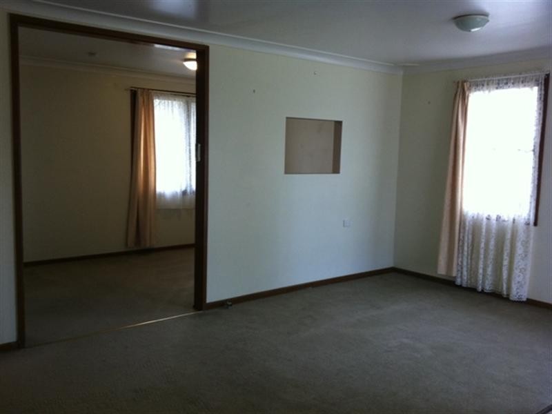 243 Kinghorne Street, Nowra NSW 2541