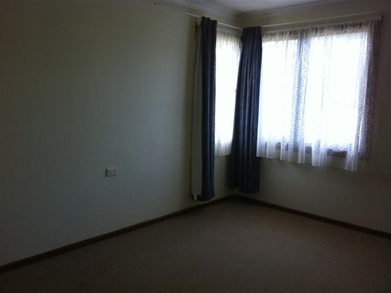 243 Kinghorne Street, Nowra NSW 2541