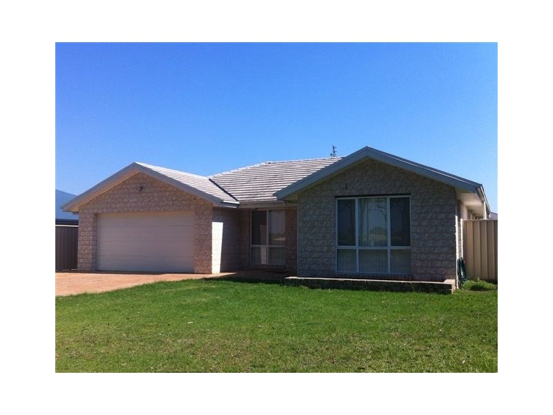 66 Worrigee Road, Worrigee NSW 2540