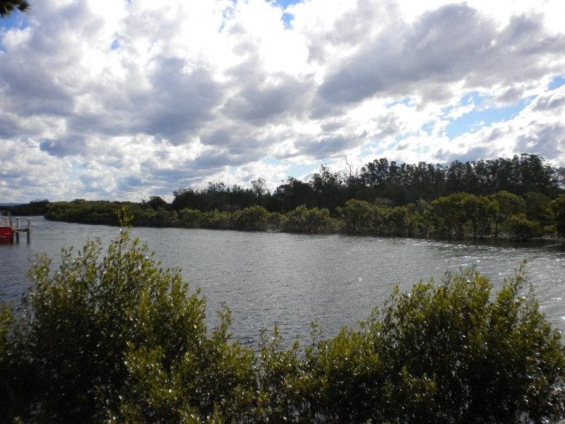 11 West Street, Greenwell Point NSW 2540