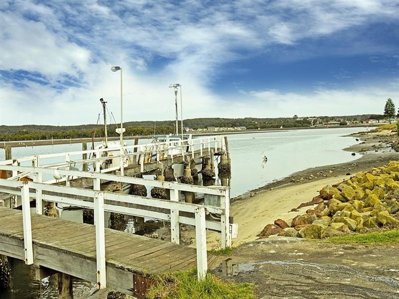 1 Berrellan Street, Greenwell Point NSW 2540