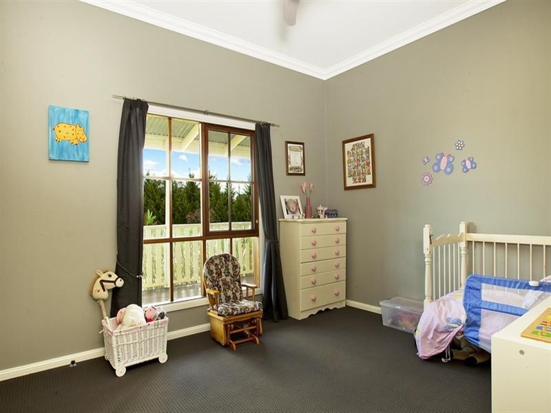 22 Willandra Way, Nowra Hill NSW 2540