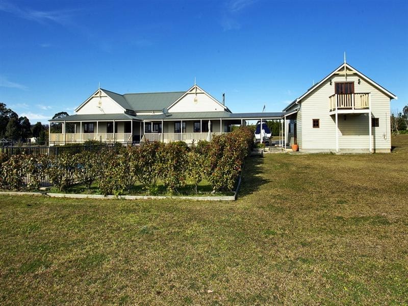 22 Willandra Way, Nowra Hill NSW 2540