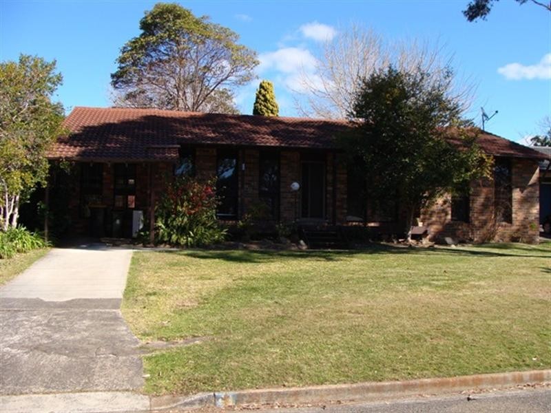 49 Walsh Crescent, North Nowra NSW 2541