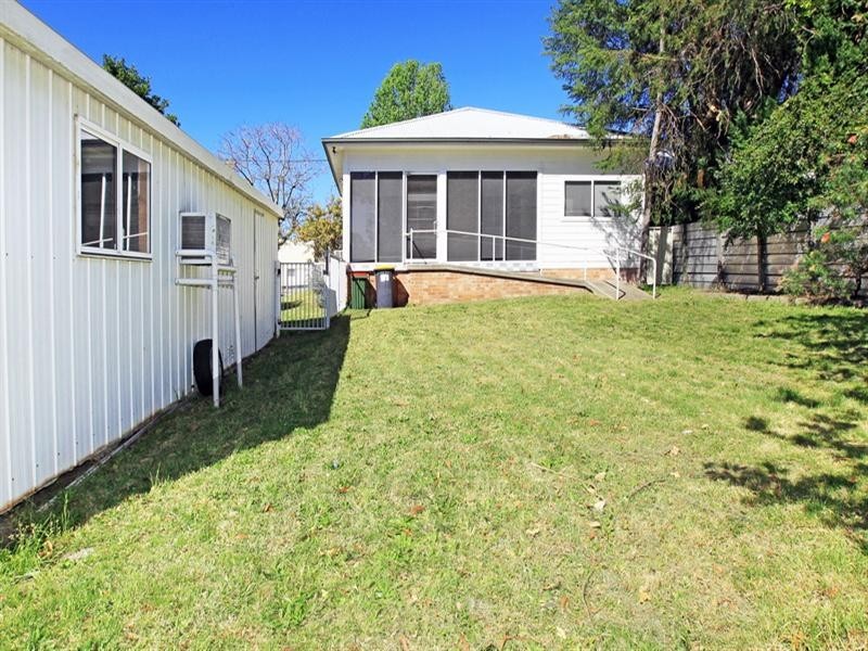 35 Junction Street, Nowra NSW 2541